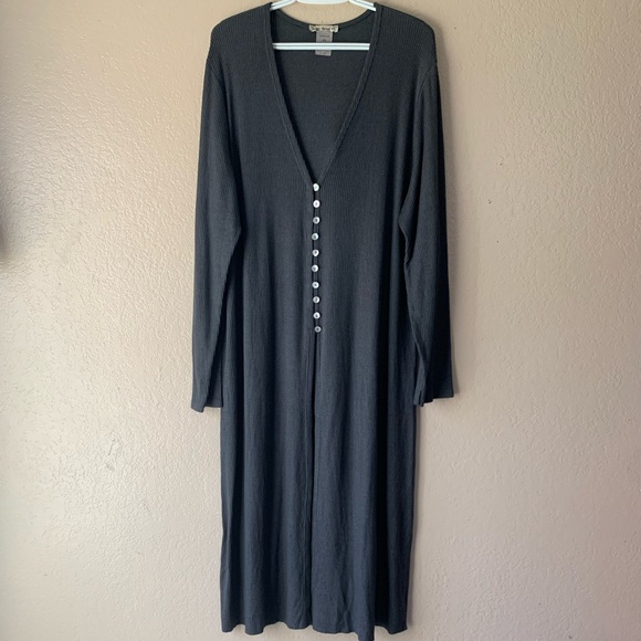 Indigo Thread Co Dresses & Skirts - Indigo Thread Made In Italy Gray Ribbed Split Front Cozy Chic Maxi Dress Size 2X